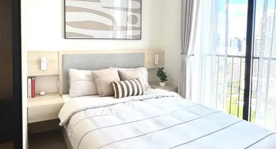 For rent 2 bedrooms condo in Watthana, Bangkok