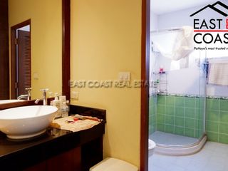 Casa en venta y en alquiler de 5 habitaciones en Bang Lamung, Chonburi