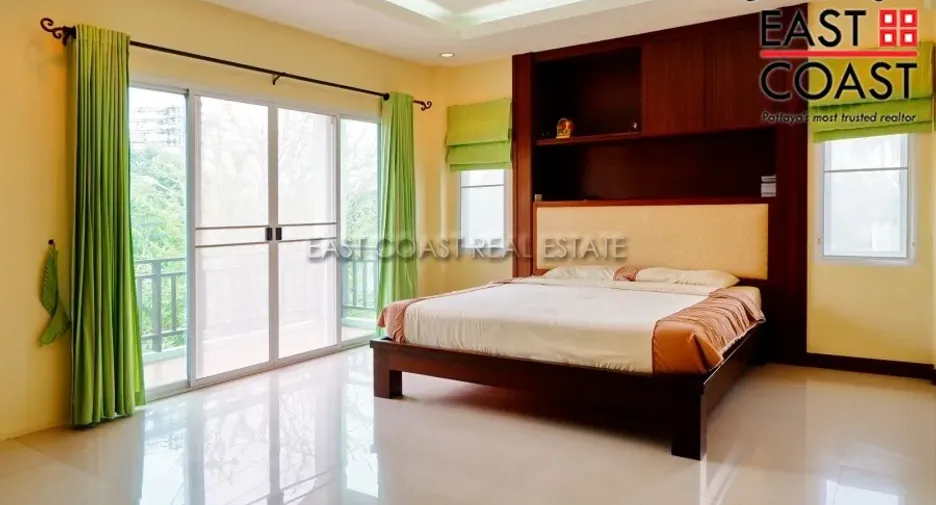 For rent and for sale 5 bedrooms house in Bang Lamung, Chonburi