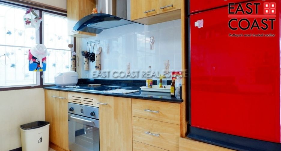For sale and for rent 5 bedrooms house in Bang Lamung, Chonburi