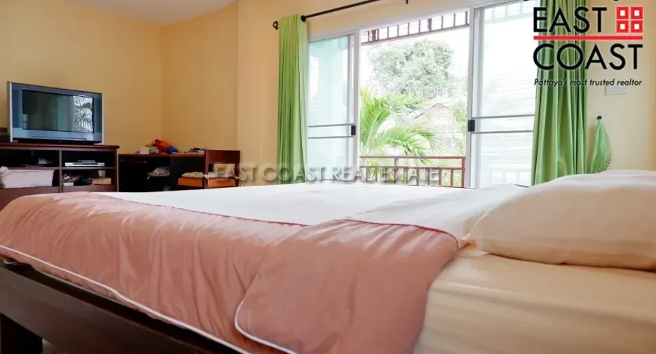 For rent and for sale 5 bedrooms house in Bang Lamung, Chonburi