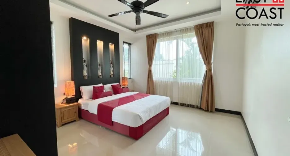 For rent and for sale 4 bedrooms house in Bang Lamung, Chonburi