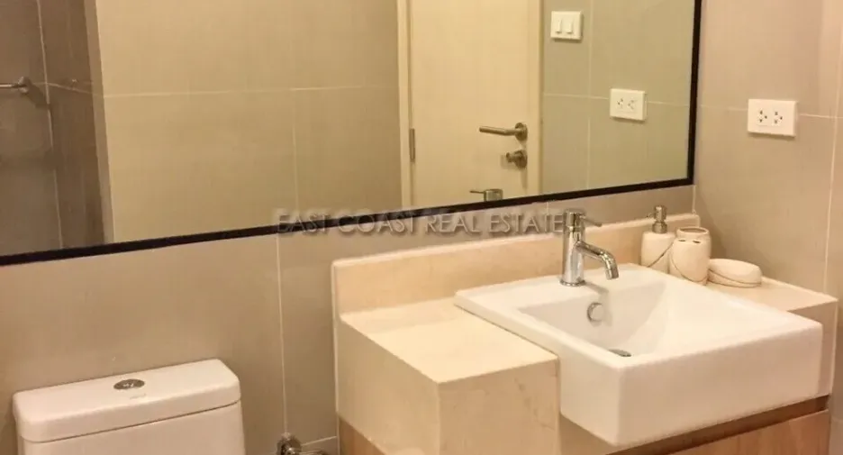 For rent and for sale 1 bed condo in Bang Lamung, Chonburi