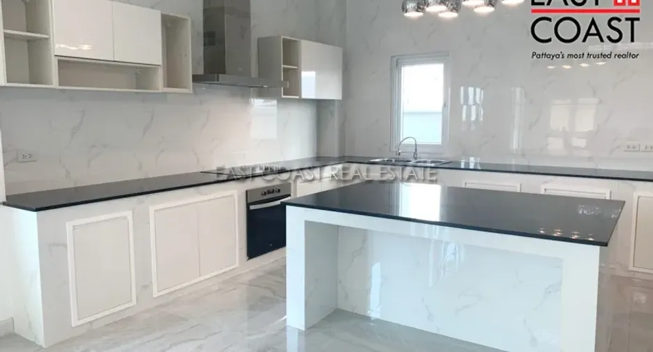 For rent 4 bedrooms house in Bang Lamung, Chonburi