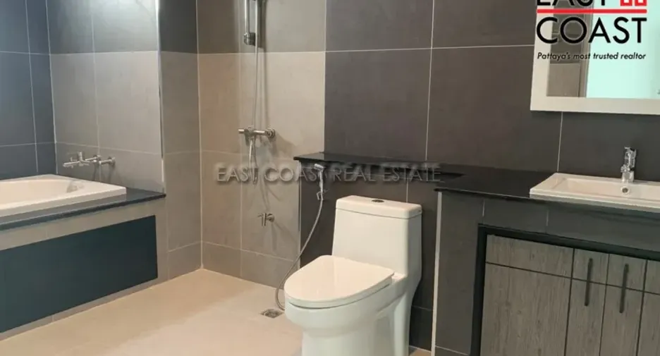 For rent 4 bedrooms house in Bang Lamung, Chonburi
