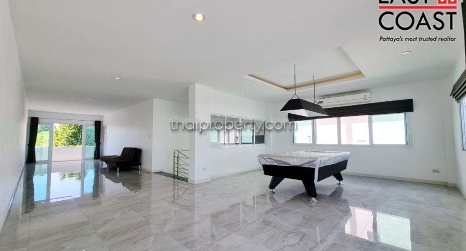 Haus zur Miete mit 5 Zimmer in Bang Lamung, Chonburi