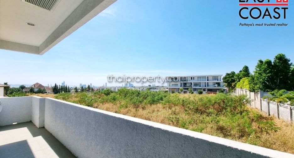 Haus zur Miete mit 5 Zimmer in Bang Lamung, Chonburi