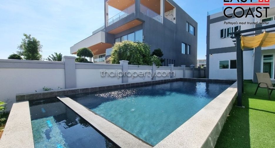 Haus zur Miete mit 5 Zimmer in Bang Lamung, Chonburi