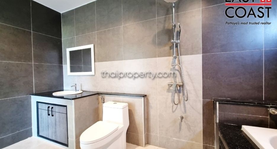 Haus zur Miete mit 5 Zimmer in Bang Lamung, Chonburi