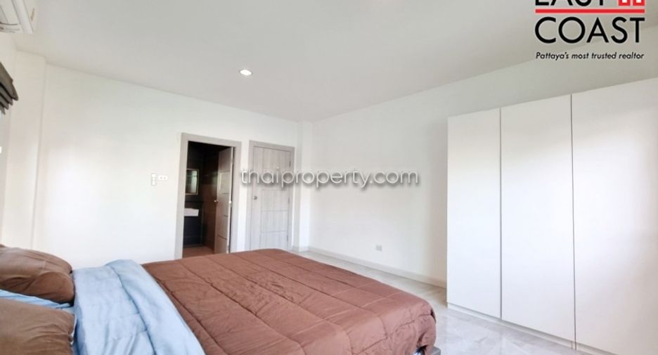 Haus zur Miete mit 5 Zimmer in Bang Lamung, Chonburi