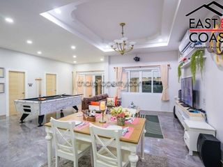 Haus zur Miete mit 4 Zimmer in Bang Lamung, Chonburi