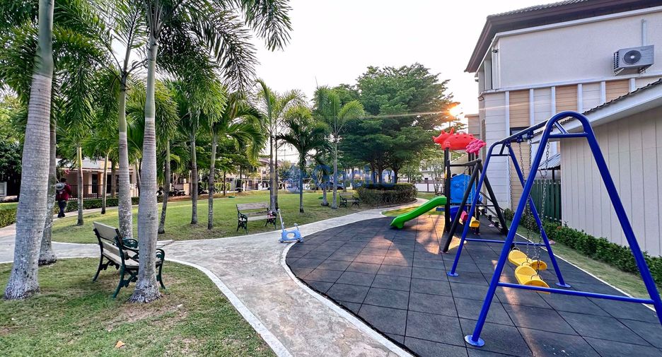 Haus zum Kauf mit 3 Zimmer in Bang Lamung, Chonburi