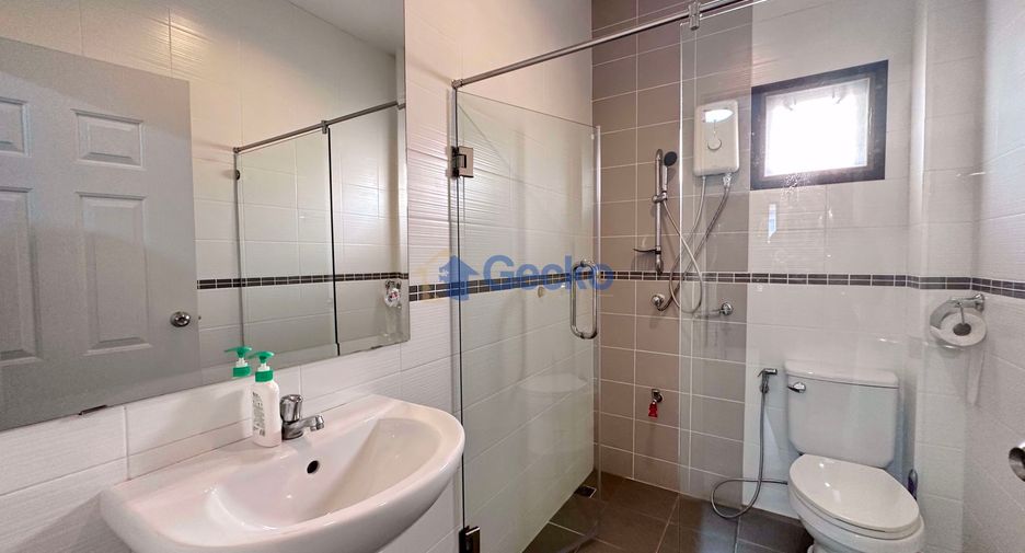 Haus zum Kauf mit 3 Zimmer in Bang Lamung, Chonburi