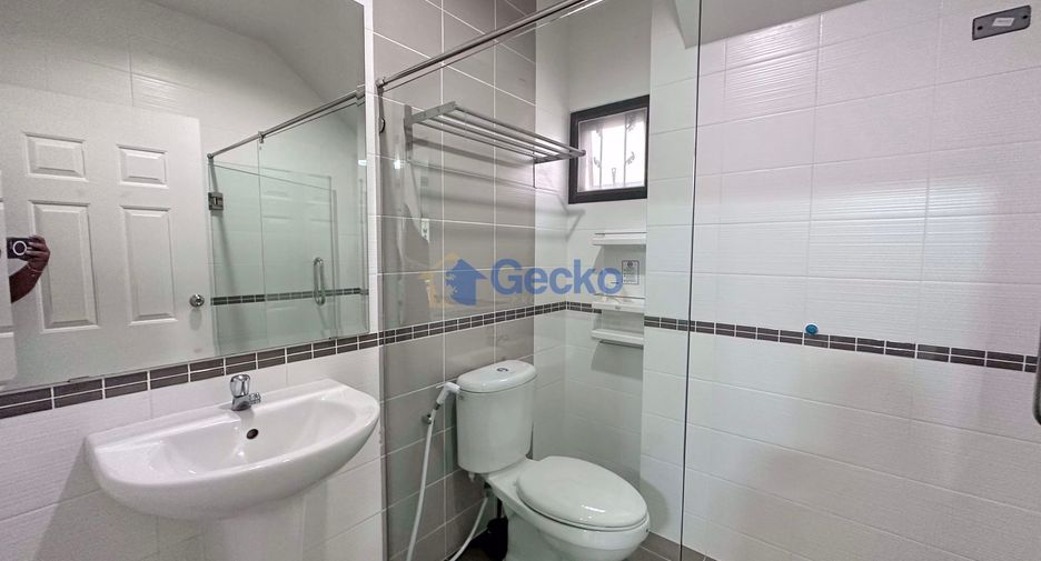 Haus zum Kauf mit 3 Zimmer in Bang Lamung, Chonburi