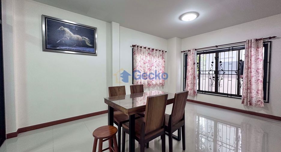 Haus zum Kauf mit 3 Zimmer in Bang Lamung, Chonburi