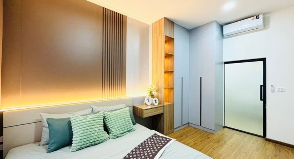 Haus zum Kauf mit 3 Zimmer in Bang Lamung, Chonburi