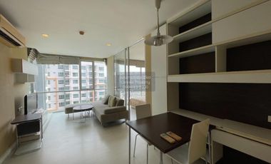 Продажа 1 кровать кондо в Пхра Кханонг, Бангкок