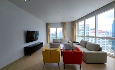 Condo en alquiler de 3 habitaciones en Khlong Toei, Bangkok