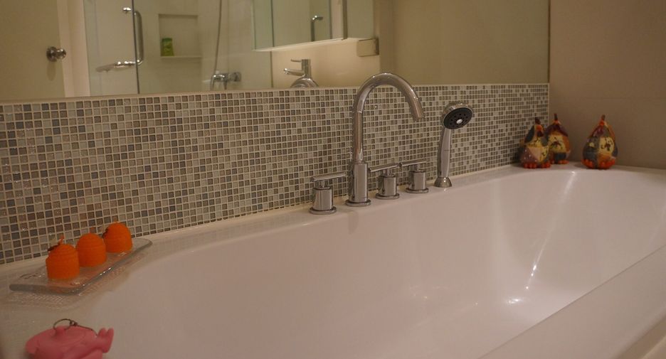 For rent 1 bed condo in Ratchathewi, Bangkok