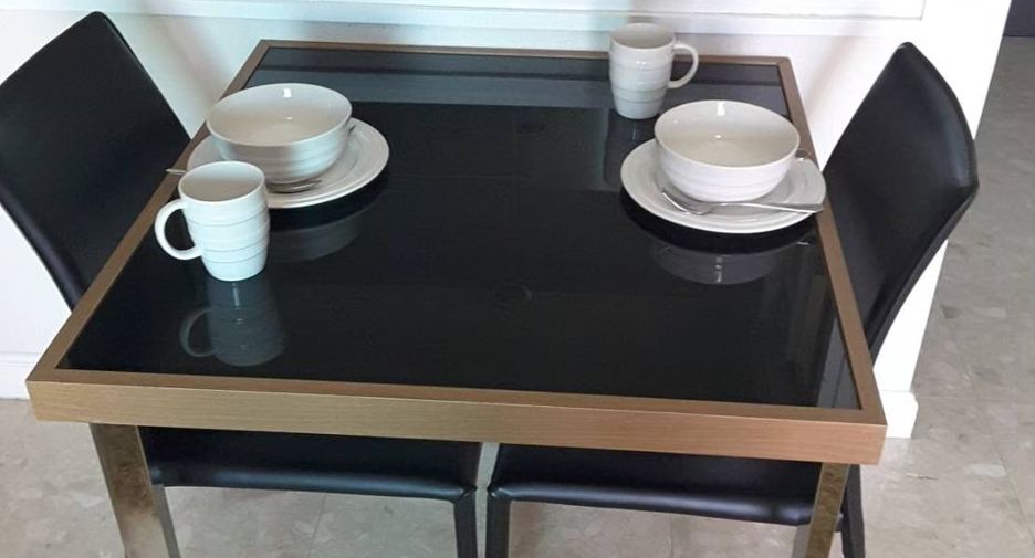 For rent 1 bed condo in Khlong Toei, Bangkok