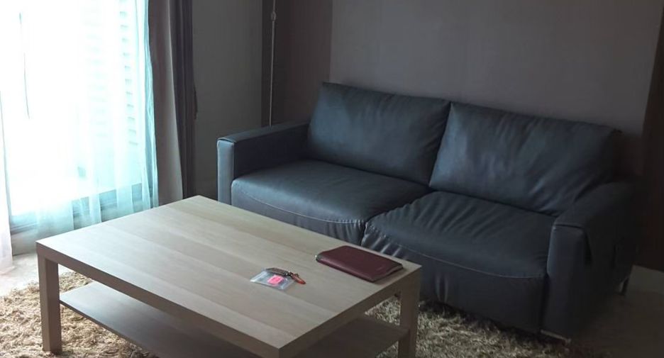 For rent 1 bed condo in Khlong Toei, Bangkok