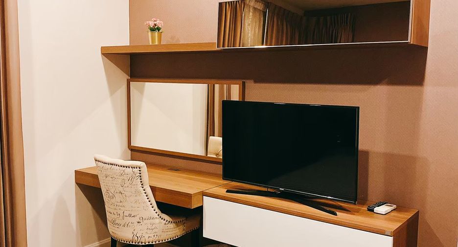 For rent 1 bed condo in Khlong Toei, Bangkok