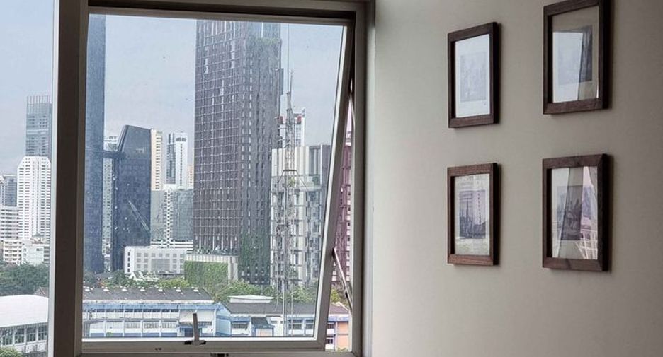 For rent 1 bed condo in Khlong Toei, Bangkok