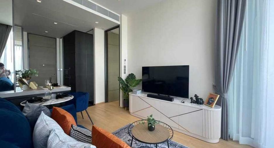 For rent 1 bed condo in Pathum Wan, Bangkok