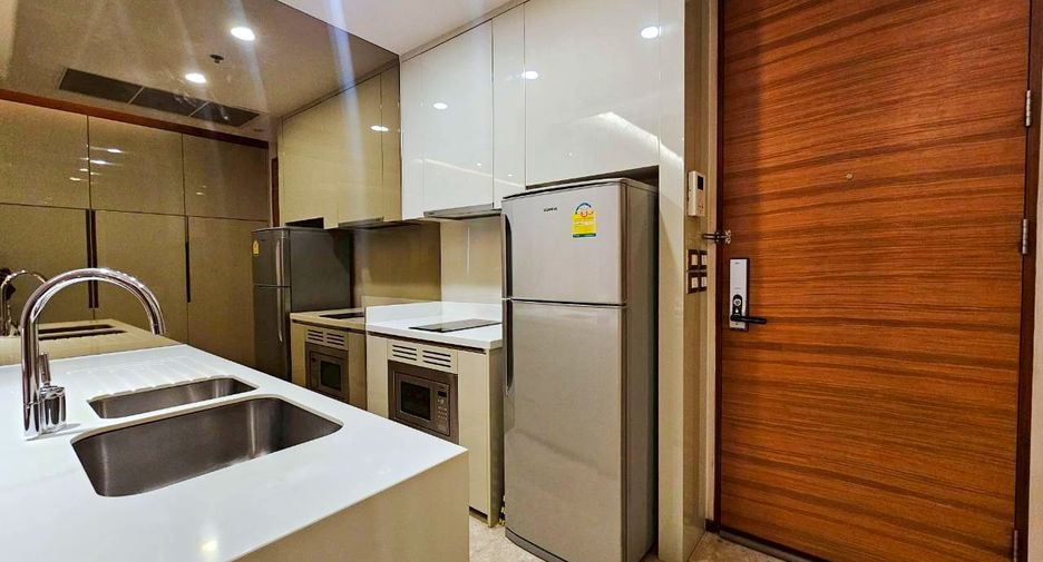 Condo en alquiler de 1 habitaciones en Khlong Toei, Bangkok