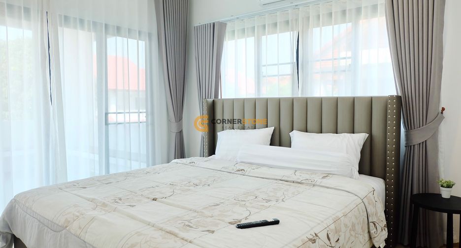 Casa en alquiler de 3 habitaciones en Sattahip, Chonburi