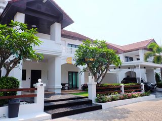 À louer 3 chambres maison à Na Jomtien, Pattaya