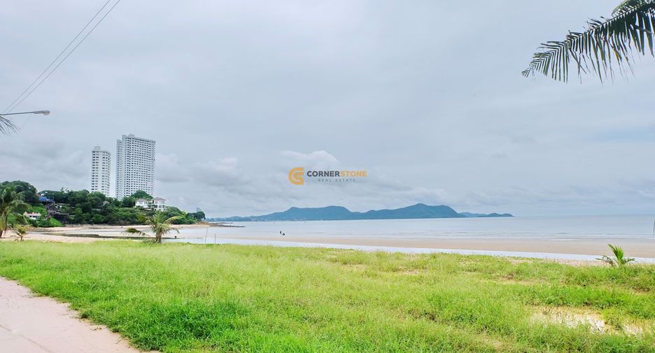 Casa en alquiler de 3 habitaciones en Sattahip, Chonburi