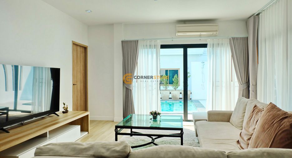 Casa en alquiler de 3 habitaciones en Sattahip, Chonburi