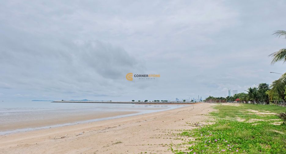 Casa en alquiler de 3 habitaciones en Sattahip, Chonburi