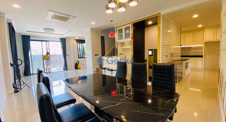 For sale 3 bedrooms house in Bang Lamung, Chonburi