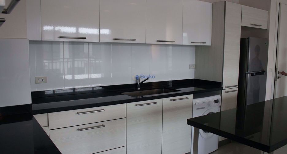 For sale 2 bedrooms condo in Bang Lamung, Chonburi