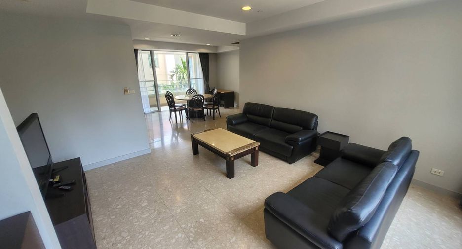 For rent 3 bedrooms condo in Watthana, Bangkok