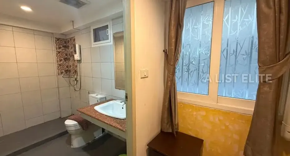 For rent 14 bedrooms house in Nong Ruea, Khon Kaen