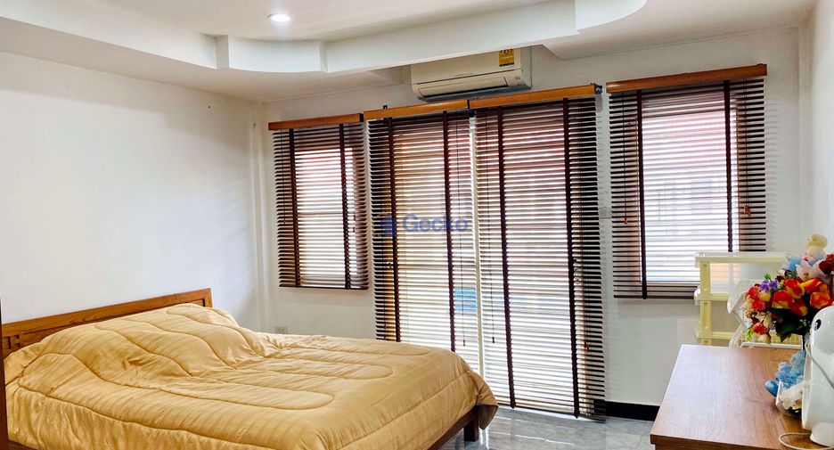 Haus zum Kauf mit 2 Zimmer in Bang Lamung, Chonburi