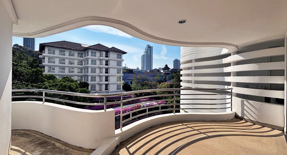 For rent そして for sale 3 ベッドルーム condo in Bang Lamung, Chonburi