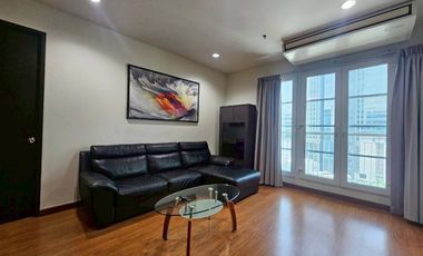 Condo en alquiler de 3 habitaciones en Khlong Toei, Bangkok