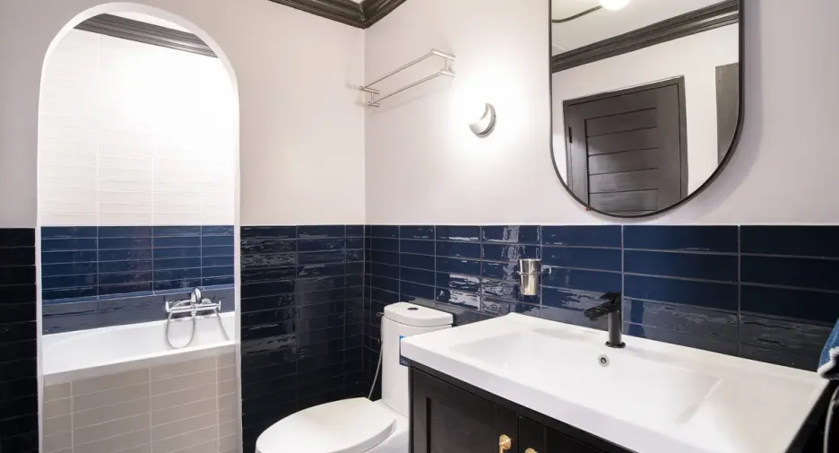 Condo en alquiler de 3 habitaciones en Watthana, Bangkok