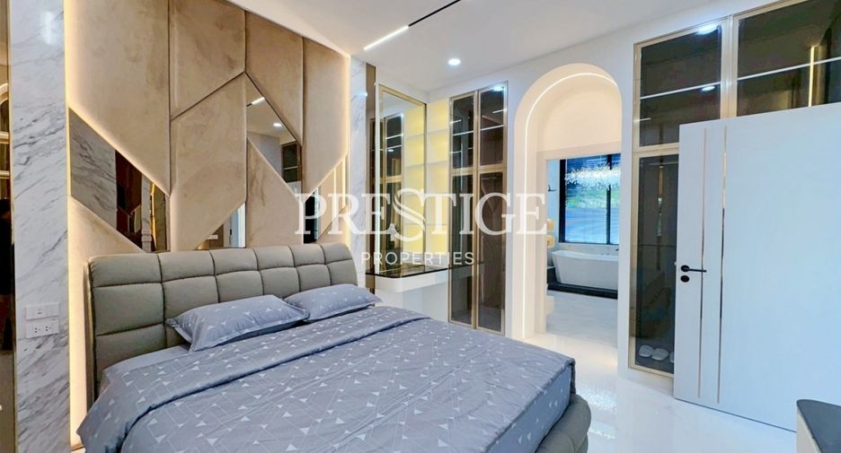 For sale 4 ベッドルーム house in Bang Lamung, Chonburi