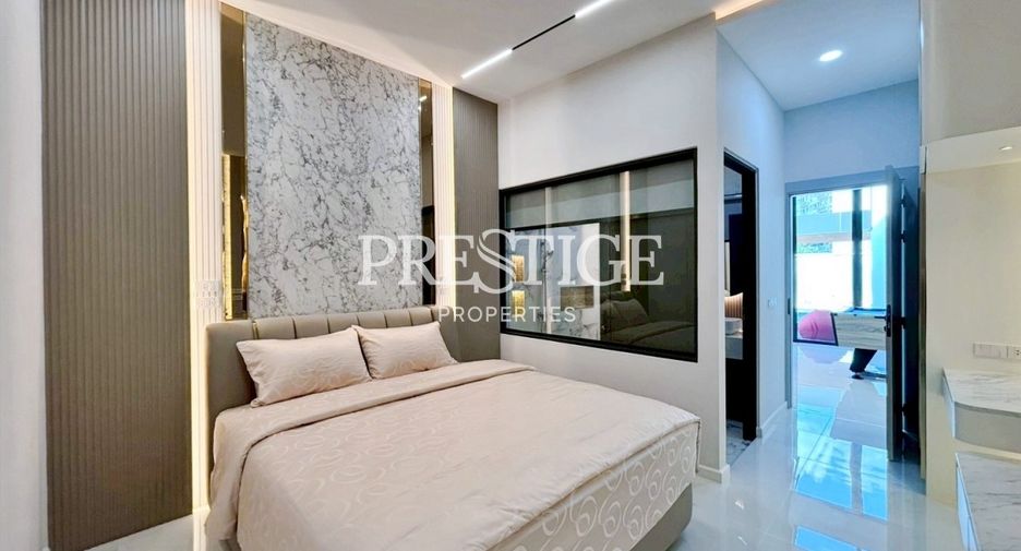 For sale 4 ベッドルーム house in Bang Lamung, Chonburi