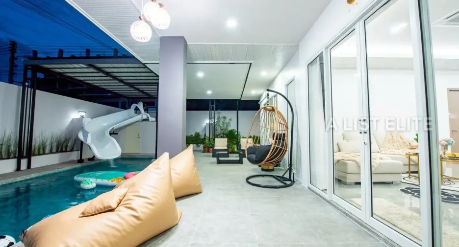 For rent 4 bedrooms house in Bang Lamung, Chonburi