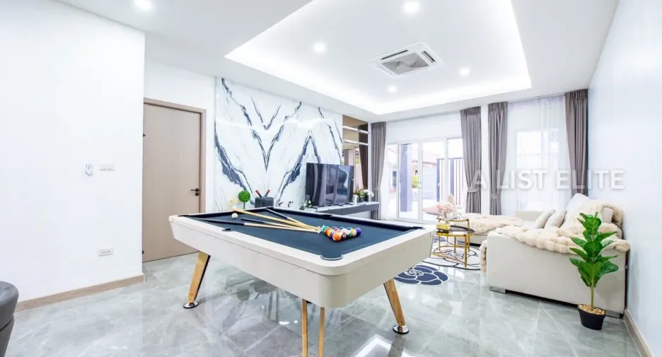 For rent 4 bedrooms house in Bang Lamung, Chonburi