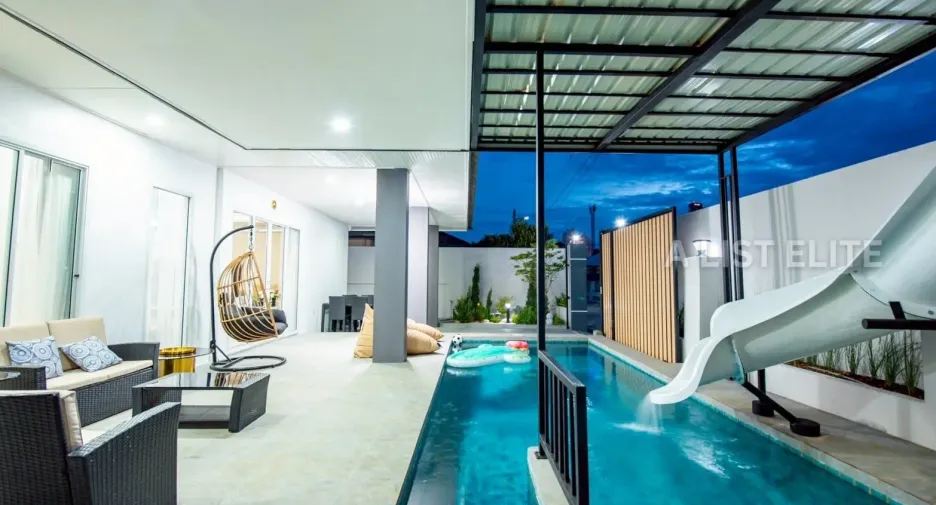 For rent 4 bedrooms house in Bang Lamung, Chonburi