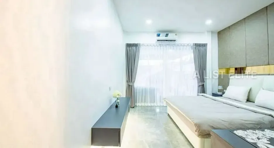 For rent 4 bedrooms house in Bang Lamung, Chonburi