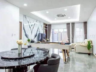 À louer 4 chambres maison à Bang Lamung, Chonburi