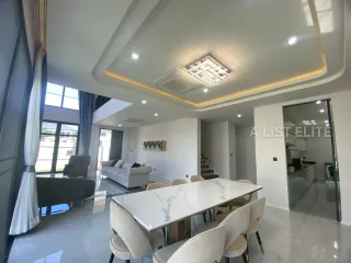 À louer 4 chambres maison à Bang Lamung, Chonburi